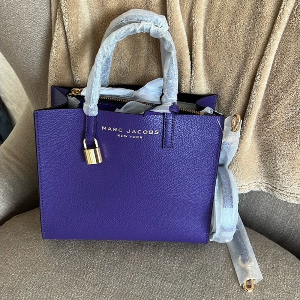 Marc Jacobs Mini Grind in Heliotrope - Picture 2 of 4